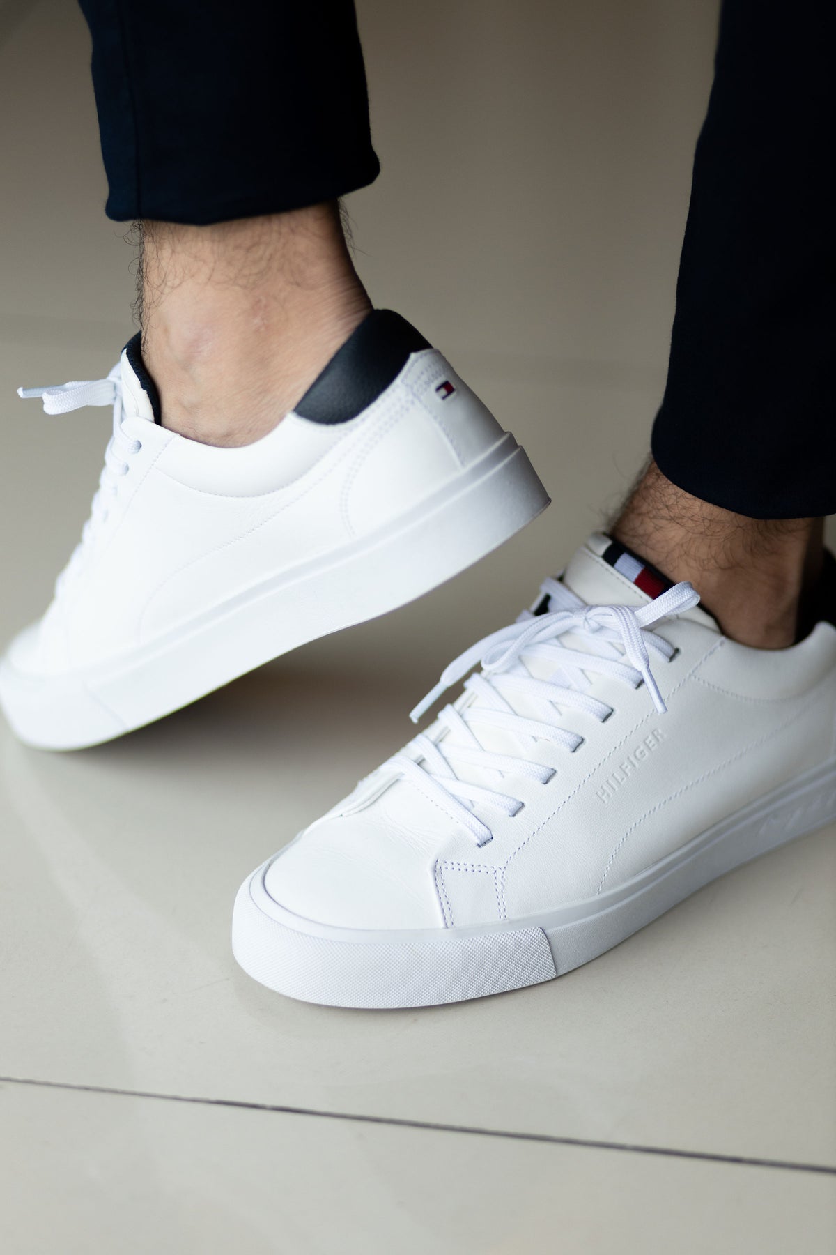 Tênis Tommy Hilfiger Branco Iconic Court
