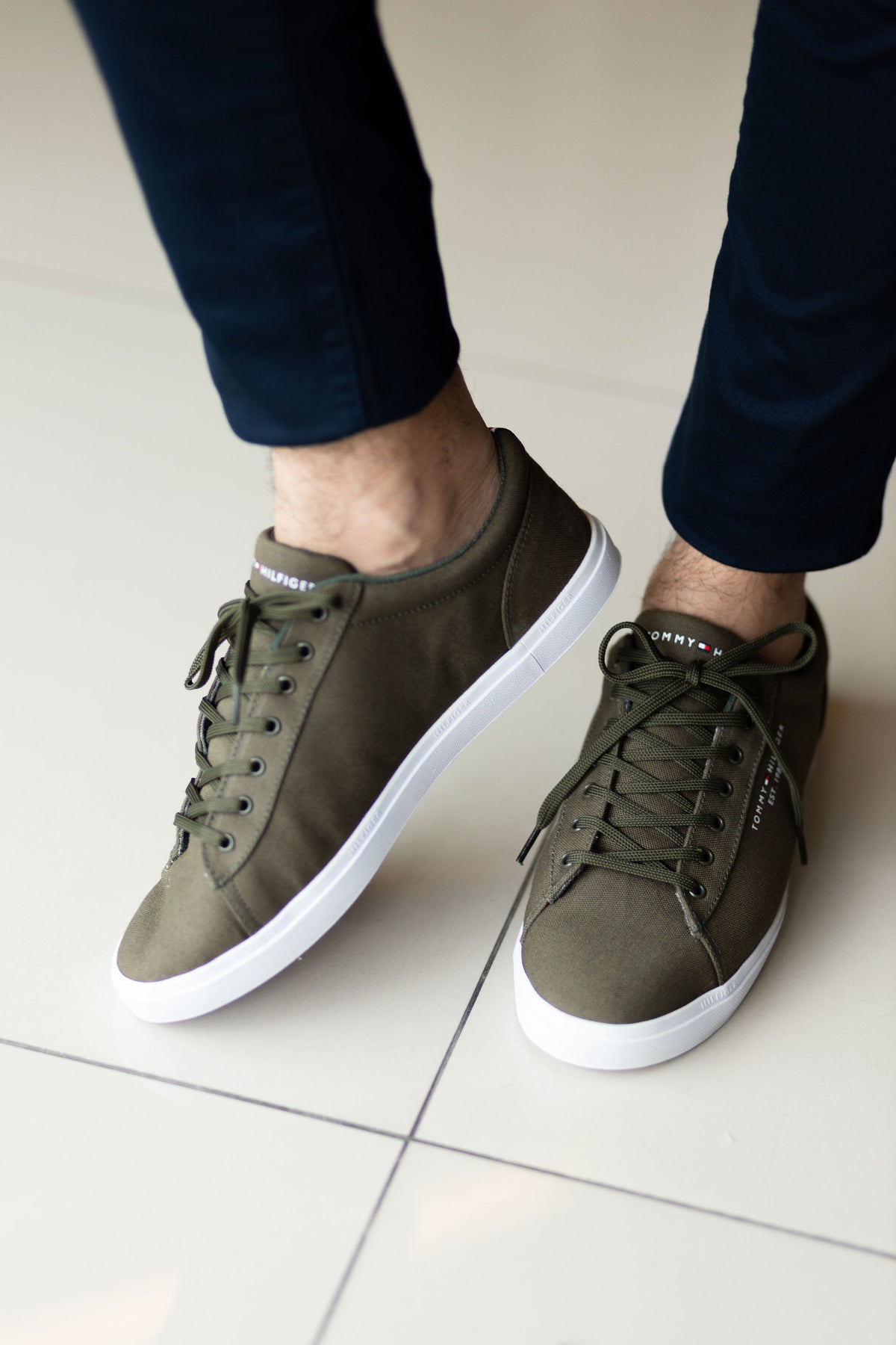 Tênis Tommy Hilfiger Verde Militar Canvas