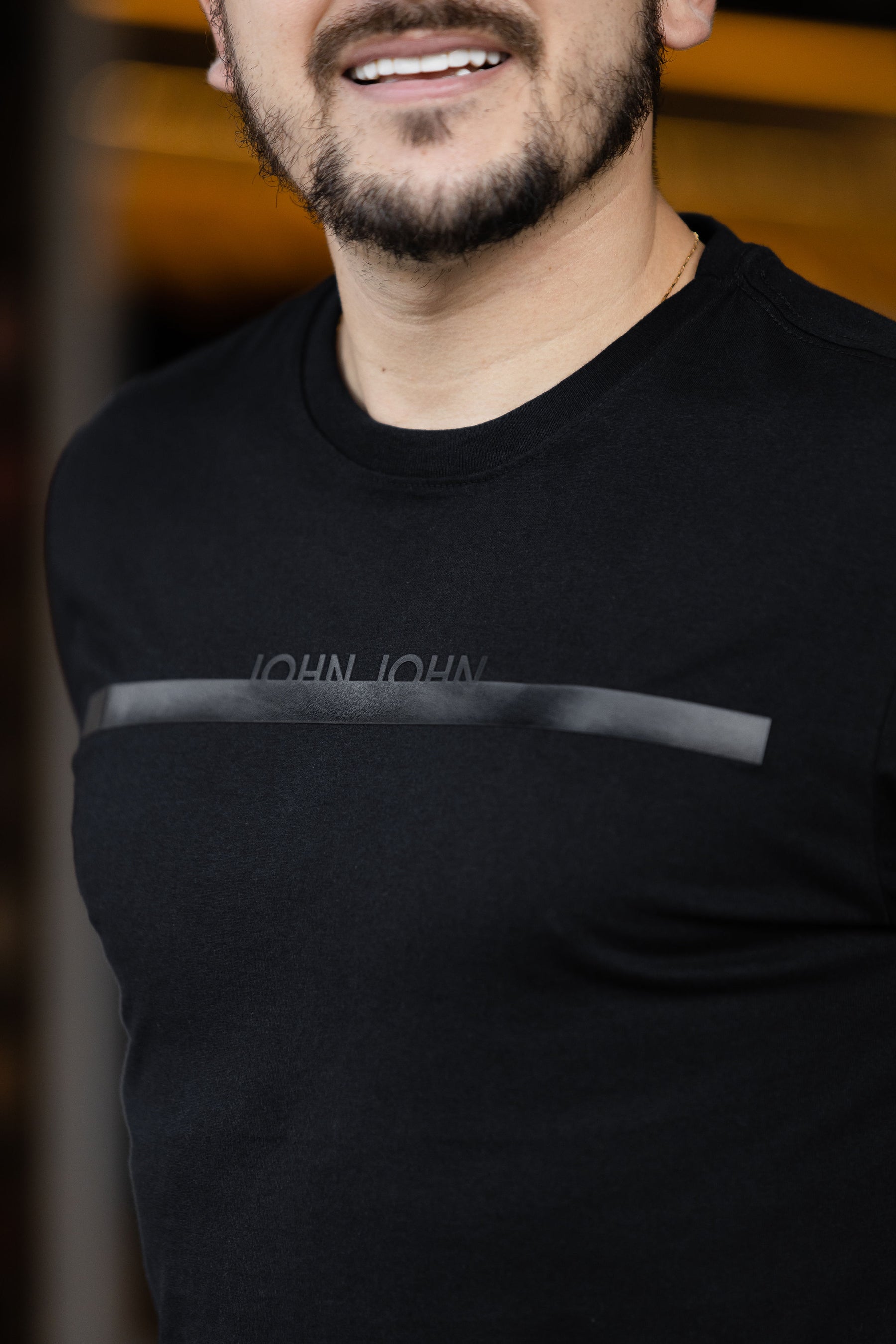 Camiseta John John Line Black