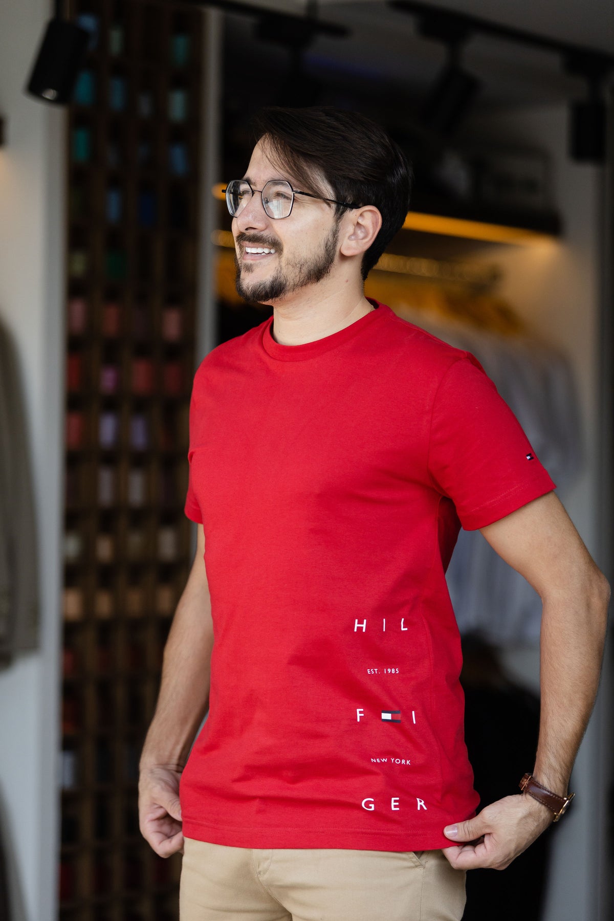 Camiseta Tommy Hilfiger Spaced Off Placement