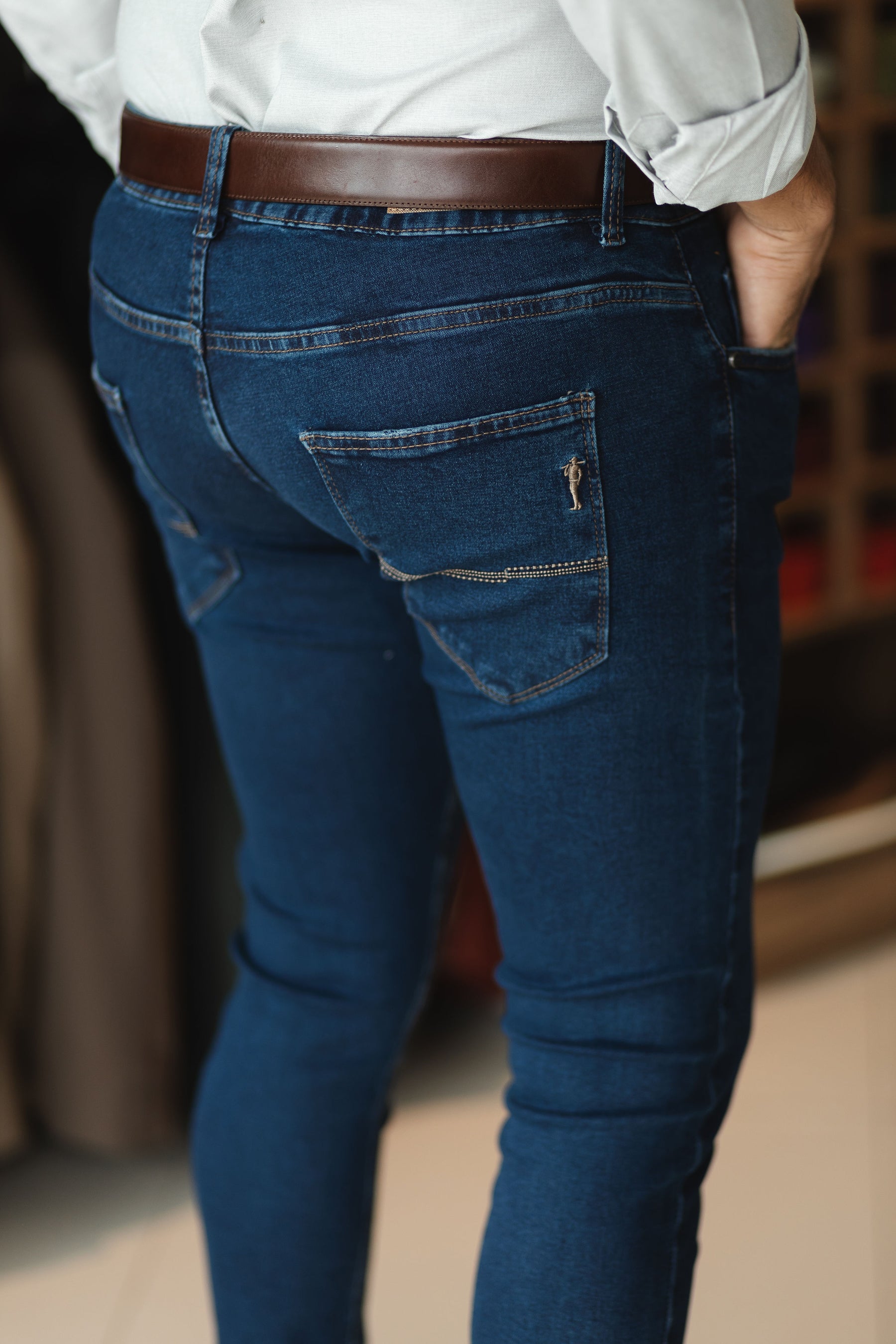 Calça Jeans Skinny Zip Off Bordado Dourado