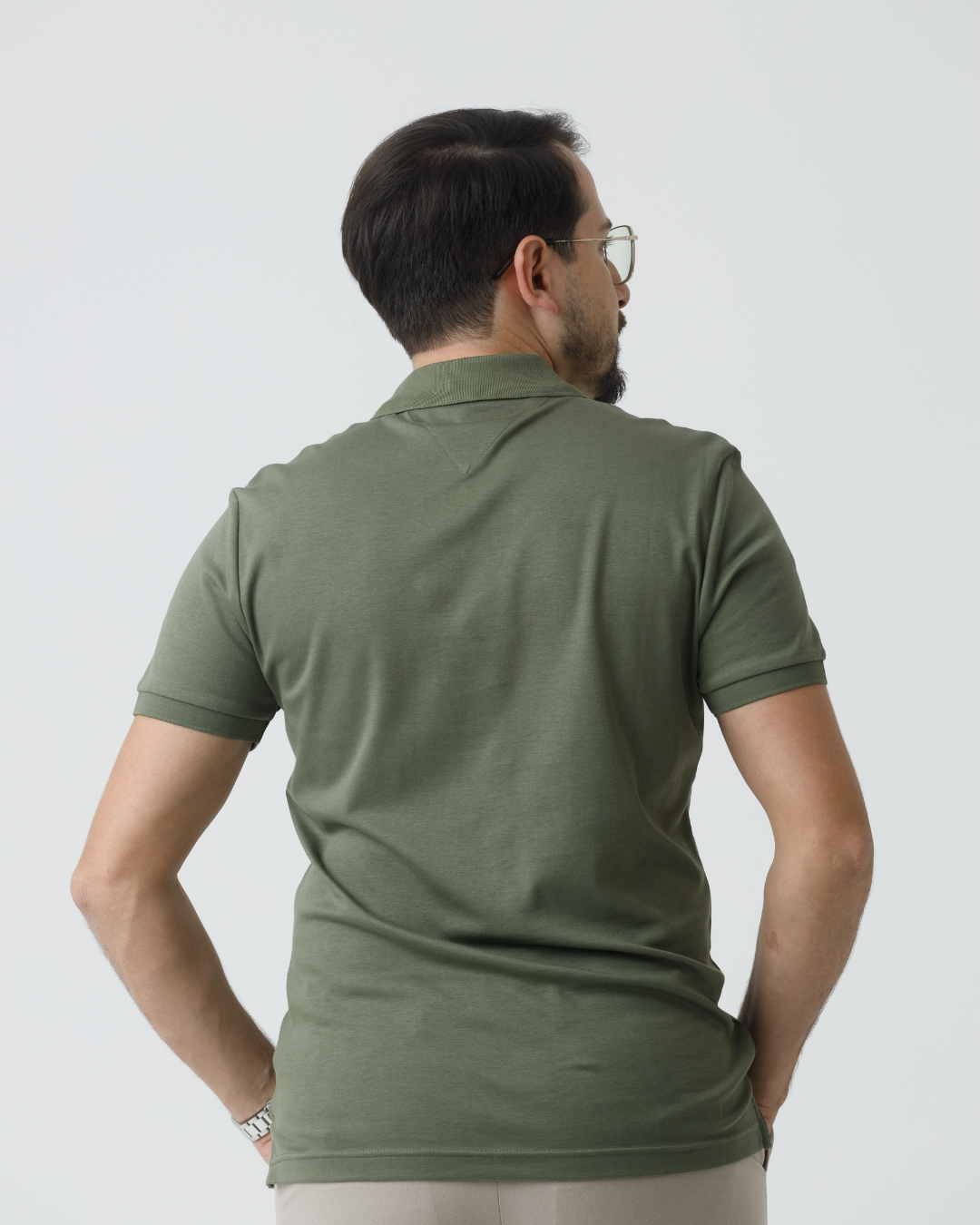 Polo Tommy Hilfiger Verde Militar – Algodão Premium