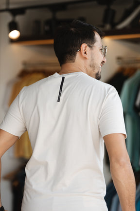 T-Shirt Calvin Klein Jeans Básica Centralizado