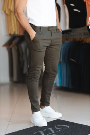 Calça de Sarja Zip Off New