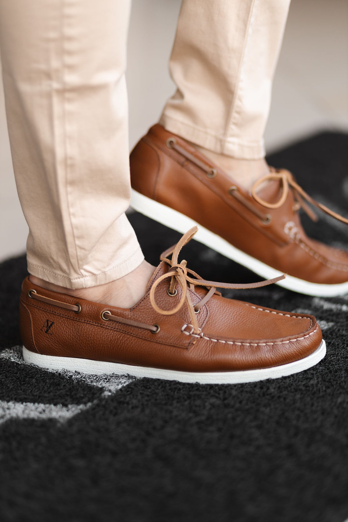 Mocassim Caramelo Com Cadarço AZ